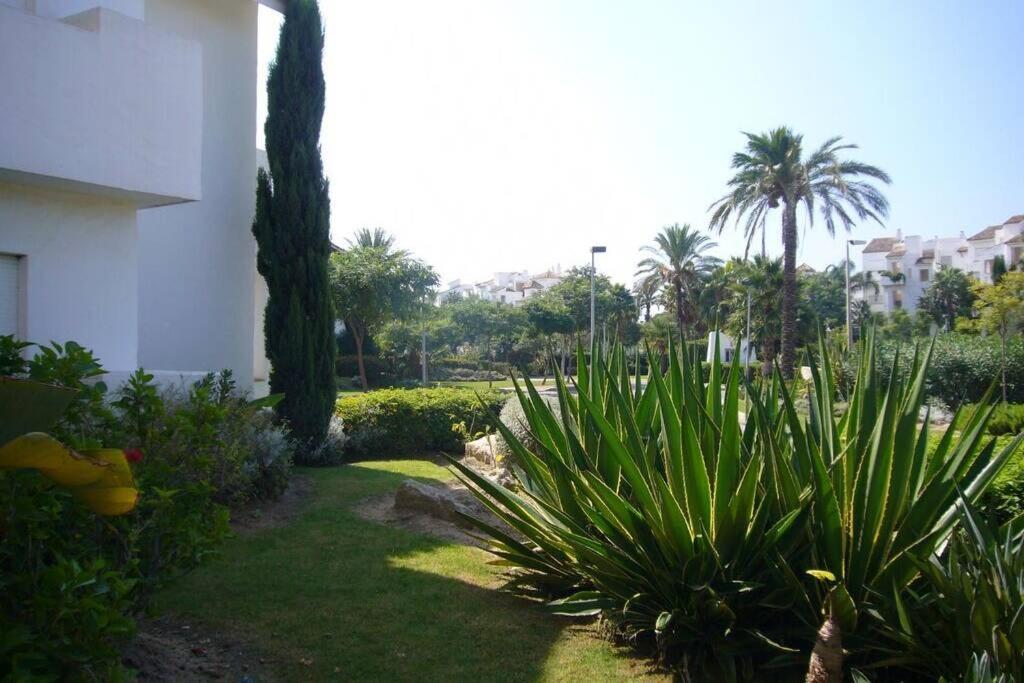 Apartamento En Playa Del Infante ロタ エクステリア 写真